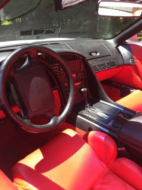 1993 White Chevrolet Corvette Coupe