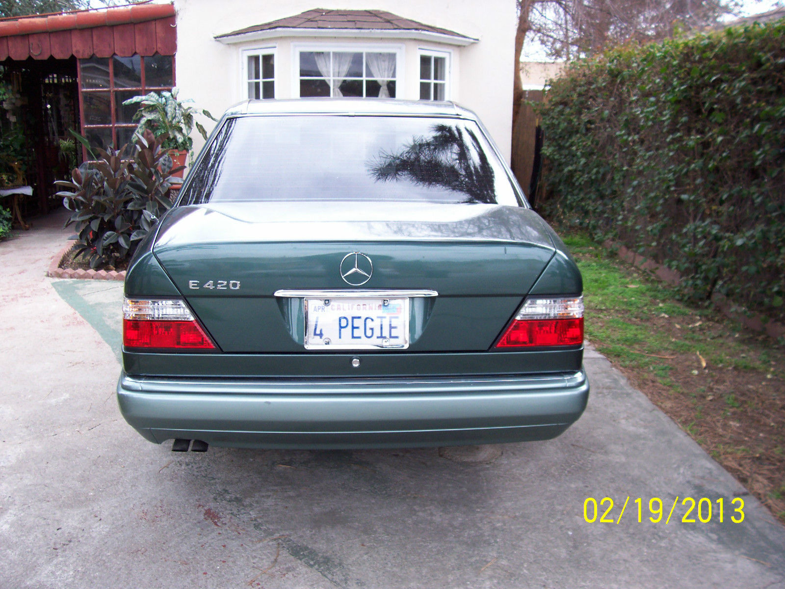 1994 Two Tone Green Mercedes-Benz E-Class Sedan