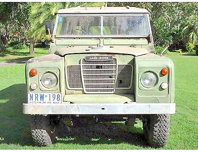 1973 Green Land Rover Series 3  SWB Wagon