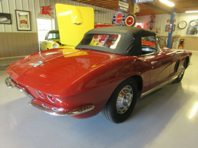 1962 Honduras Maroon Chevrolet Corvette Convertible
