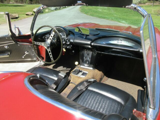 1962 Honduras Maroon Chevrolet Corvette Convertible