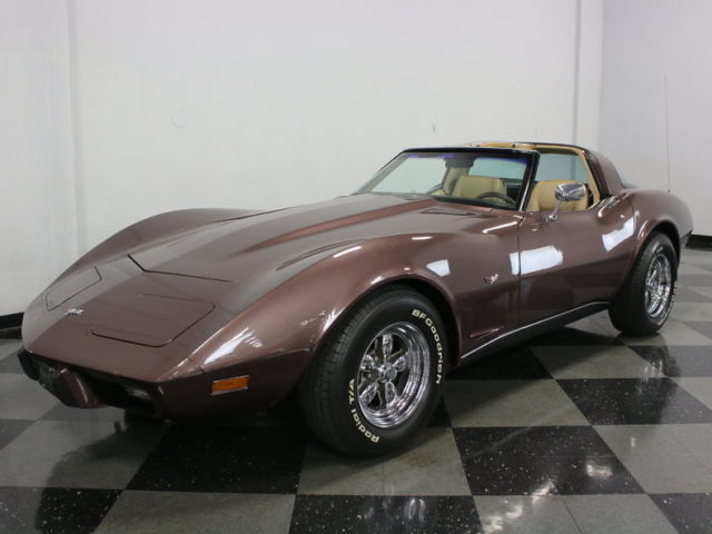 1979 Purple Chevrolet Corvette Coupe