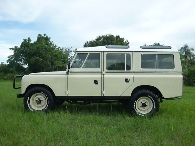 1982 Beige Land Rover Defender SUV