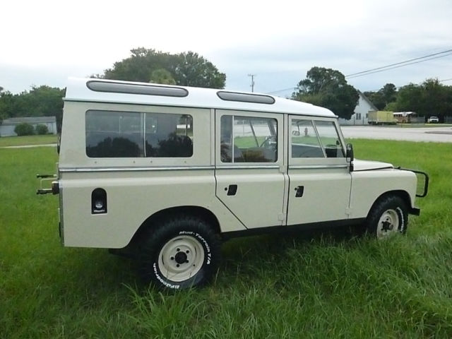1982 Beige Land Rover Defender SUV