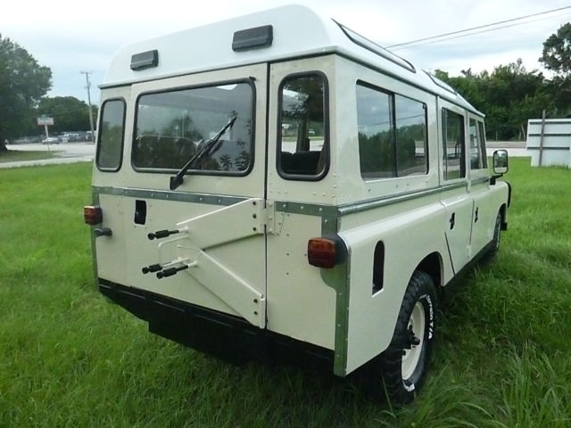 1982 Beige Land Rover Defender SUV