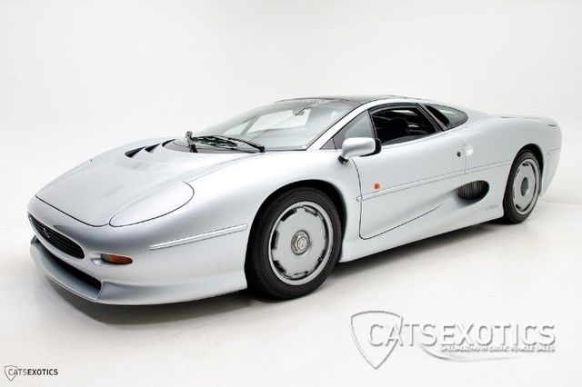 1994 Silver Jaguar XJ220 Coupe