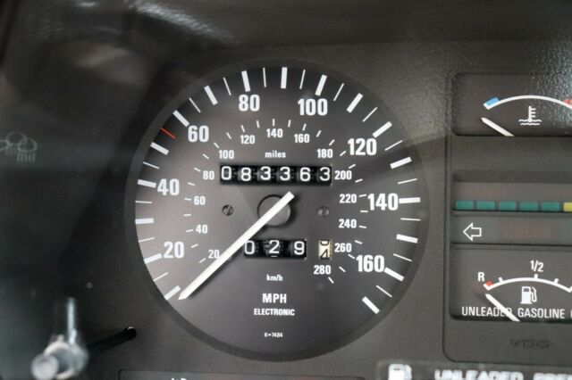 1987 Red BMW 6-Series Coupe