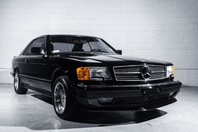 1987 Black Mercedes-Benz 500-Series