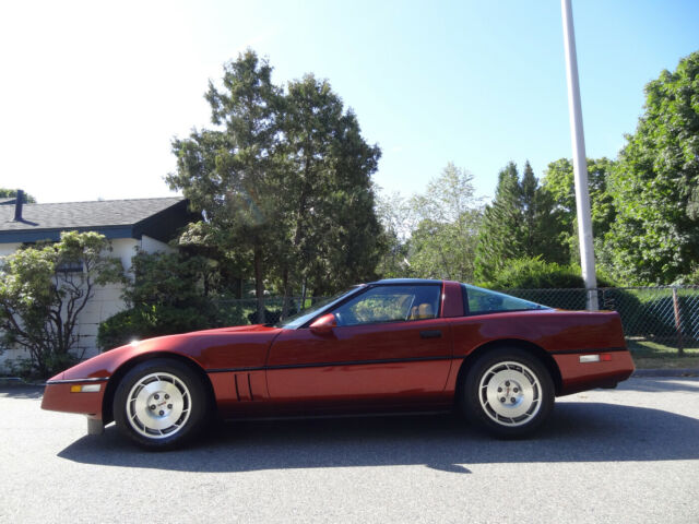 1986 Dark Red Metallic Chevrolet Corvette Coupe