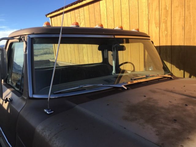 1972 Brown Ford F-100 Standard Cab Pickup