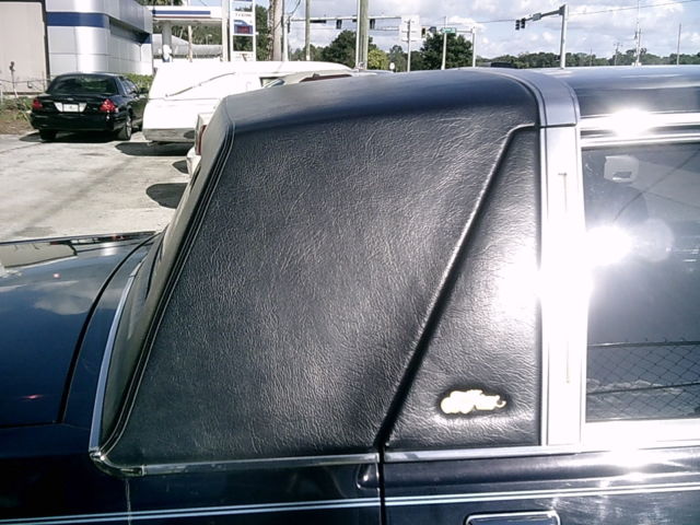 1985 Blue Chrysler New Yorker