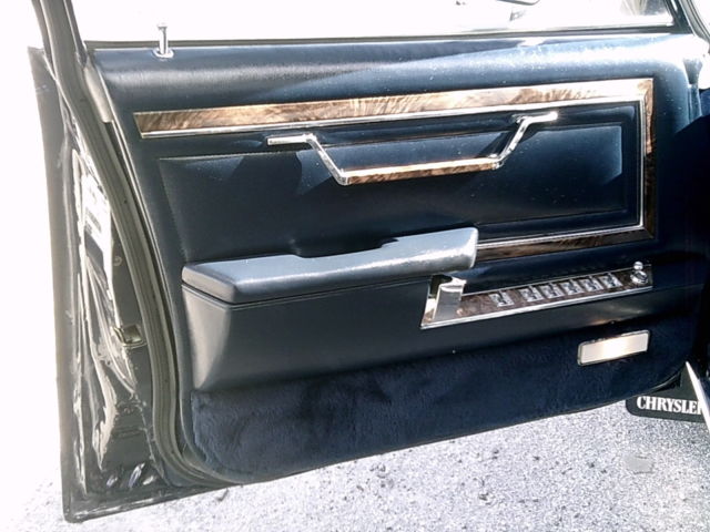 1985 Blue Chrysler New Yorker