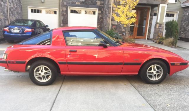 1985 Red Mazda RX-7 Hatchback