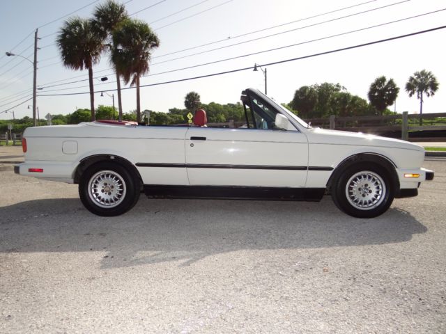 1990 WHITE BMW 3-Series