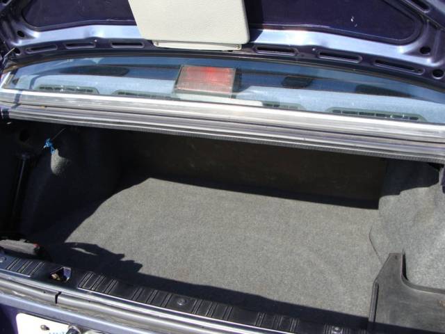 1987 Royalblau Metallic BMW 3-Series Sedan