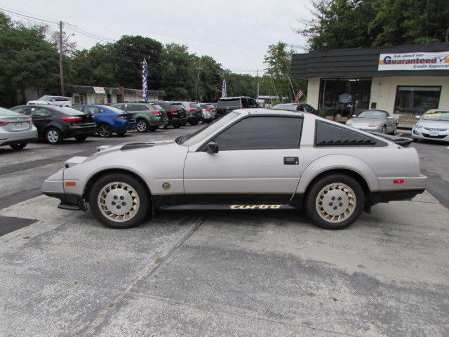 1984 Silver Nissan 300ZX Coupe