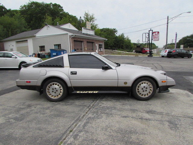 1984 Silver Nissan 300ZX Coupe