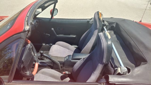 1990 Red Mazda MX-5 Miata Convertible