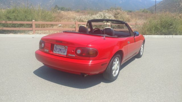 1990 Red Mazda MX-5 Miata Convertible