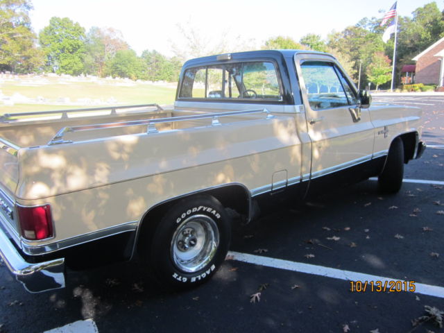1986 Tan Chevrolet C-10 Coupe
