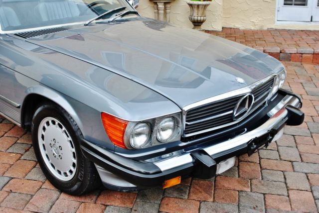 1989 Mercedes-Benz SL-Class Convertible