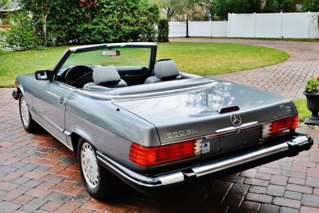 1989 Mercedes-Benz SL-Class Convertible