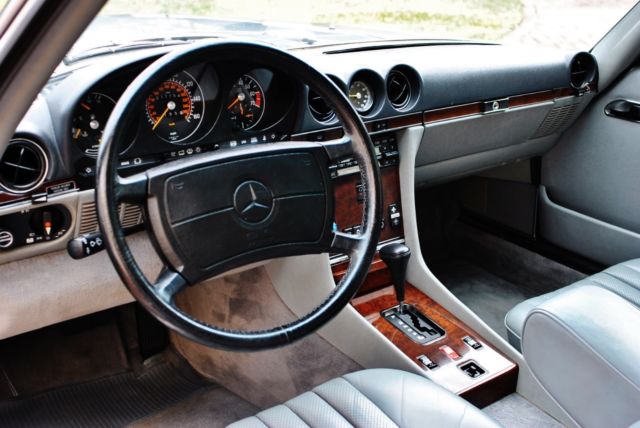 1989 Mercedes-Benz SL-Class Convertible