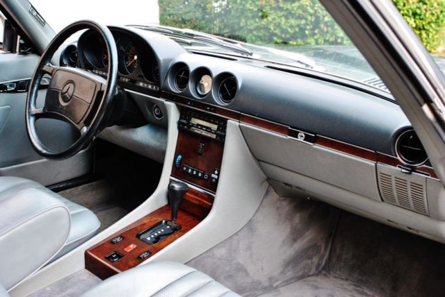 1989 Mercedes-Benz SL-Class Convertible