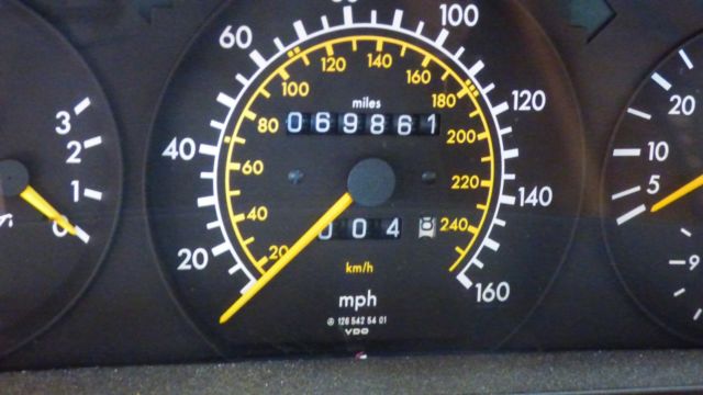 1984 Blue Mercedes-Benz 300-Series