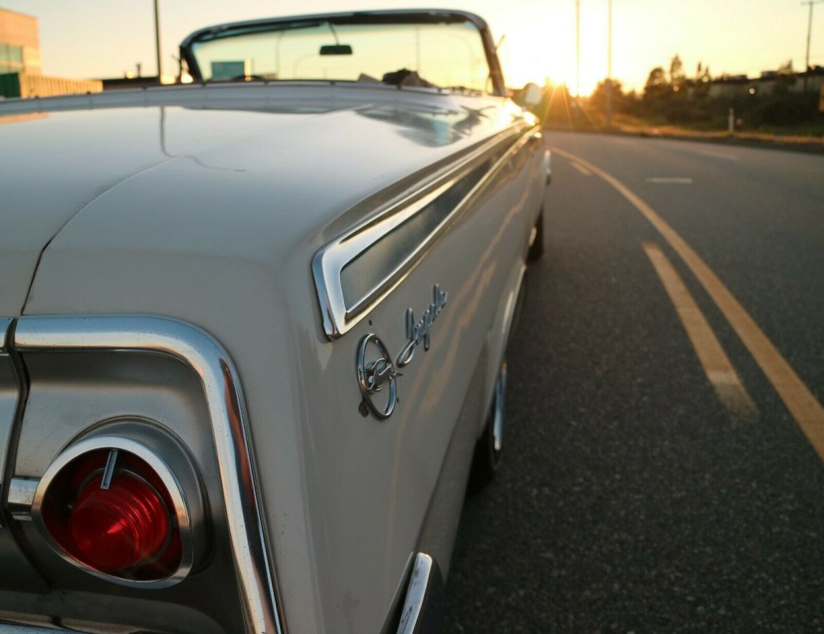 1962 Chevrolet Impala Convertible