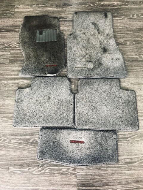 1992 Gray Nissan GT-R Coupe