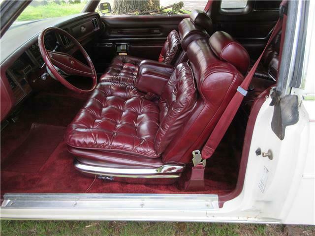 1977 White Chrysler New Yorker Coupe