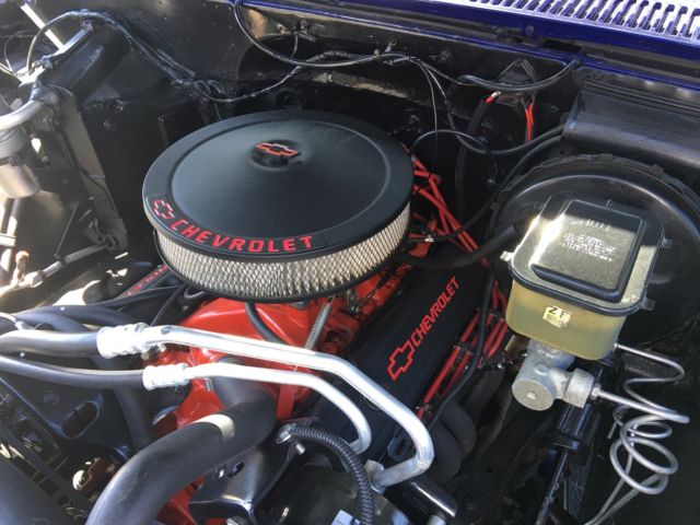 1986 Blue Chevrolet C-10 Standard Cab Pickup