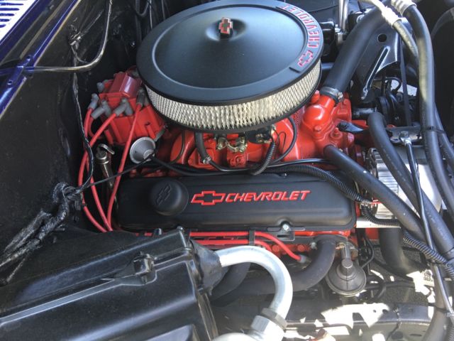 1986 Blue Chevrolet C-10 Standard Cab Pickup