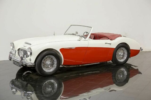 1957 Red Austin Healey 100/6 BN4 Roadster --
