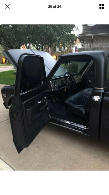 1972 Black Chevrolet C-10