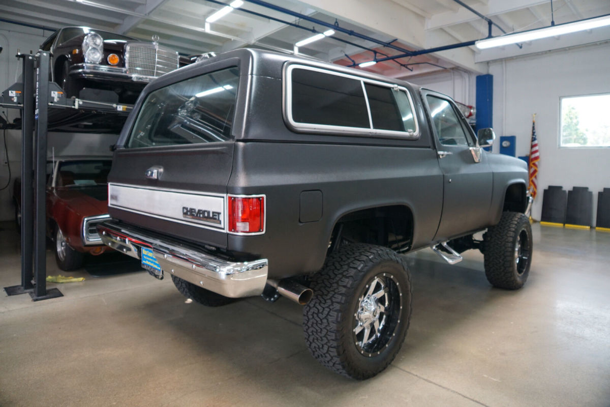 1989 Black Chevrolet Blazer Silverado 4WD Custom 5.7L LS V8 SUV