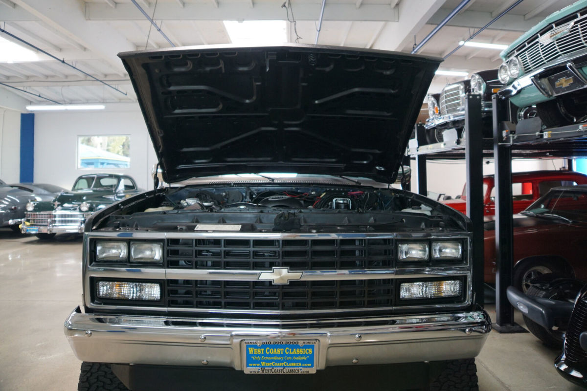 1989 Black Chevrolet Blazer Silverado 4WD Custom 5.7L LS V8 SUV