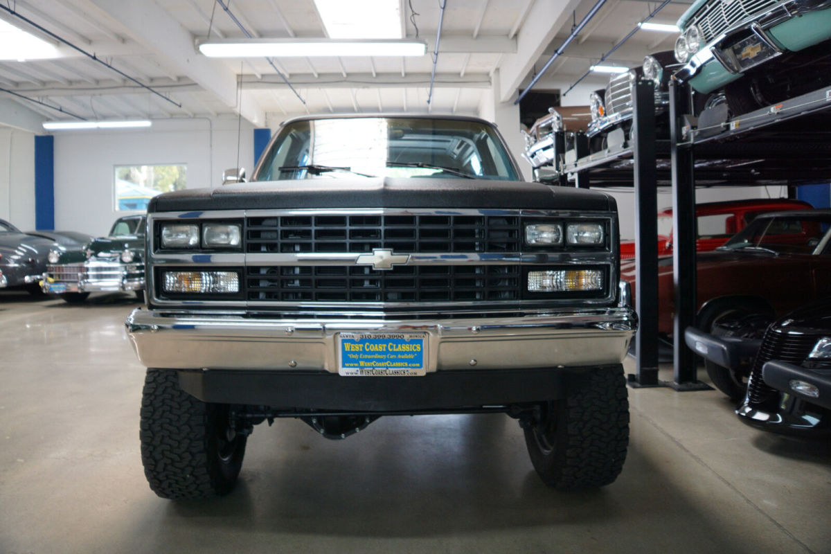 1989 Black Chevrolet Blazer Silverado 4WD Custom 5.7L LS V8 SUV