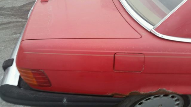 1989 Red Mercedes-Benz SL-Class Convertible
