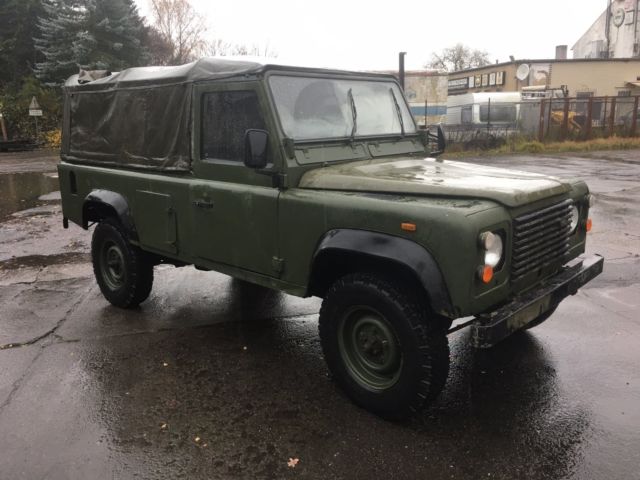 1990 Land Rover Defender
