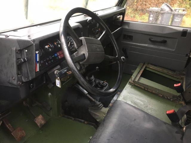 1990 Land Rover Defender