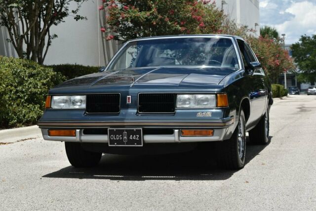 1987 Blue Oldsmobile 442 Coupe