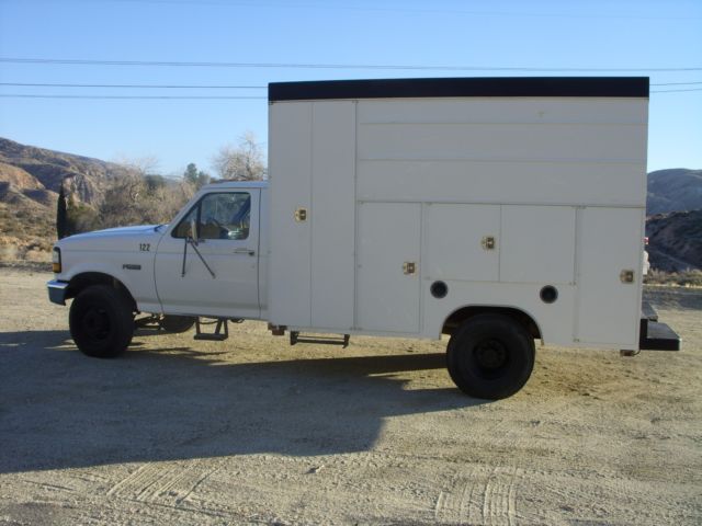 1993 White Ford F-450 Cab & Chassis