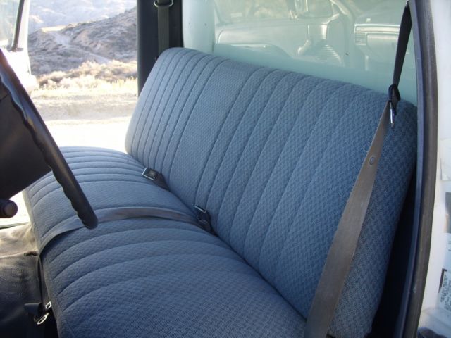 1993 White Ford F-450 Cab & Chassis