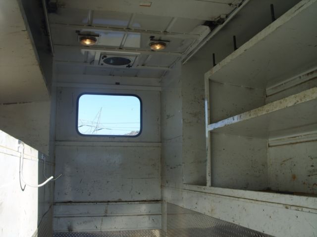1993 White Ford F-450 Cab & Chassis
