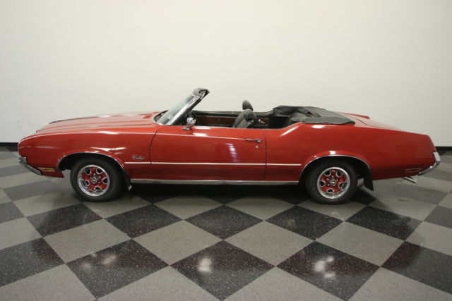 1970 Red Oldsmobile Cutlass Convertible
