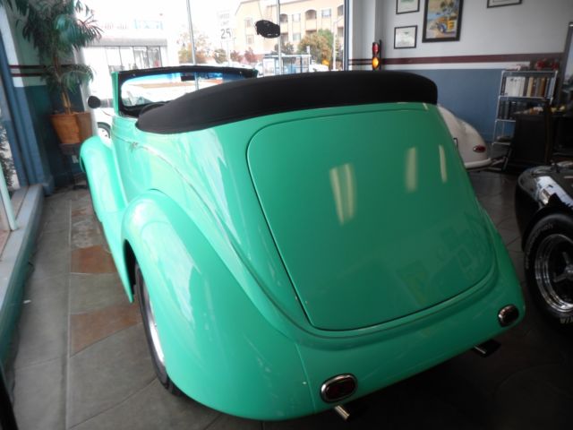 1957 mint Green Ford Other Convertible