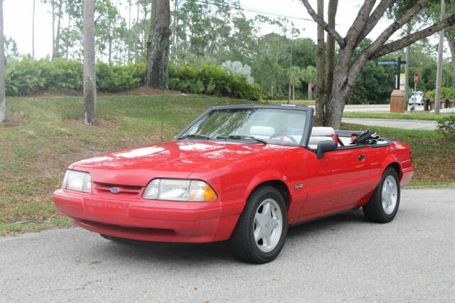 1992 Red Ford Mustang 2d Convertible