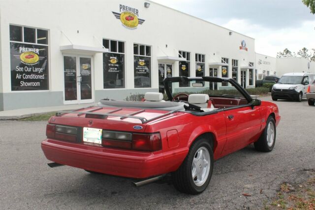 1992 Red Ford Mustang 2d Convertible